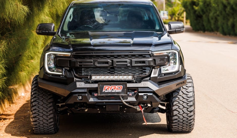 Beyonce-Radikal-Imaj-Degisikligiyle-Sasirtti-Saclar-Pixie-featured