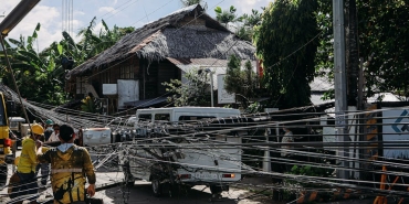 Bursa8217da-Feci-Is-Kazasi-Elektrik-Carpan-Isci-2.-Kattan-Dustu-featured