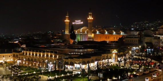 Yılmaz: Türkiye, Afganistan-Pakistan Ateşkesini Memnuniyetle Karşıladı