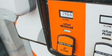 Akaryakita-Yeni-Zam-Benzin-ve-Motorin-Fiyatlari-Yukseldi-featured