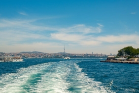 Iran-Hurmuz-Bogazi8217nda-Gemiler-Icin-Alternatif-Rota-Acikladi-featured