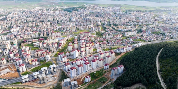 Nevşehir’de Geceyi Karartan Bıçaklı Kavga: 3 Yaralı Hastanelik Oldu