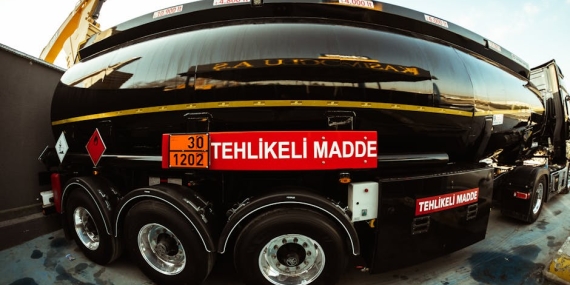 Trump’tan İran’a Sert Uyarı: “Çok Ağır Darbe Vururuz”